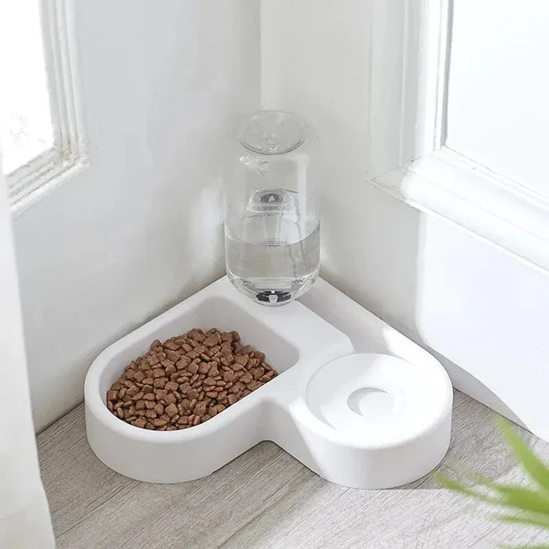 Heart-Shaped Automatic Water and Food Bowl for Cats and Dogs