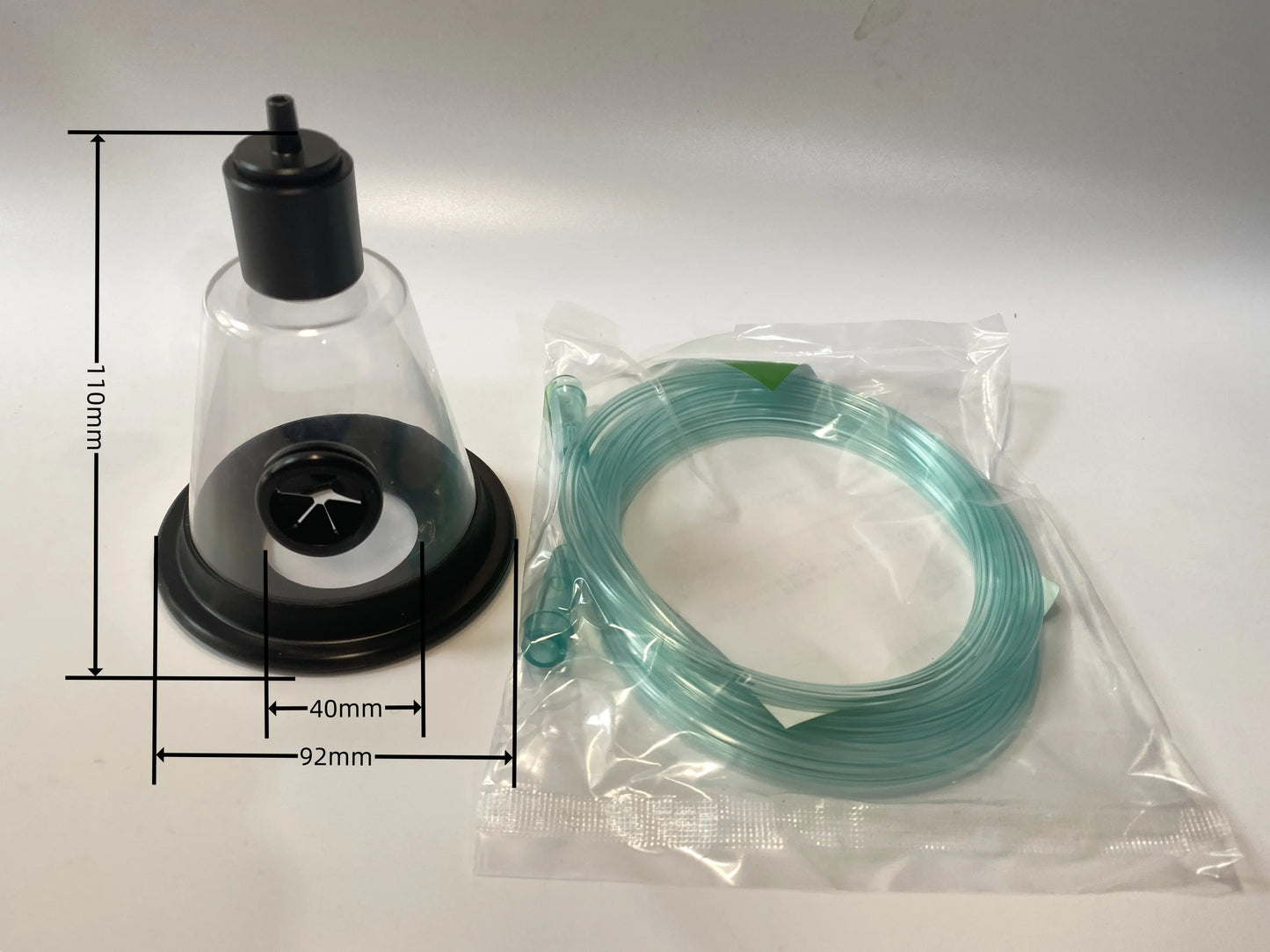 Pet dog oxygen mask, cat dog oxygen inhalation, pet nebulization experiment, animal oxygen inhalation clinic, first aid