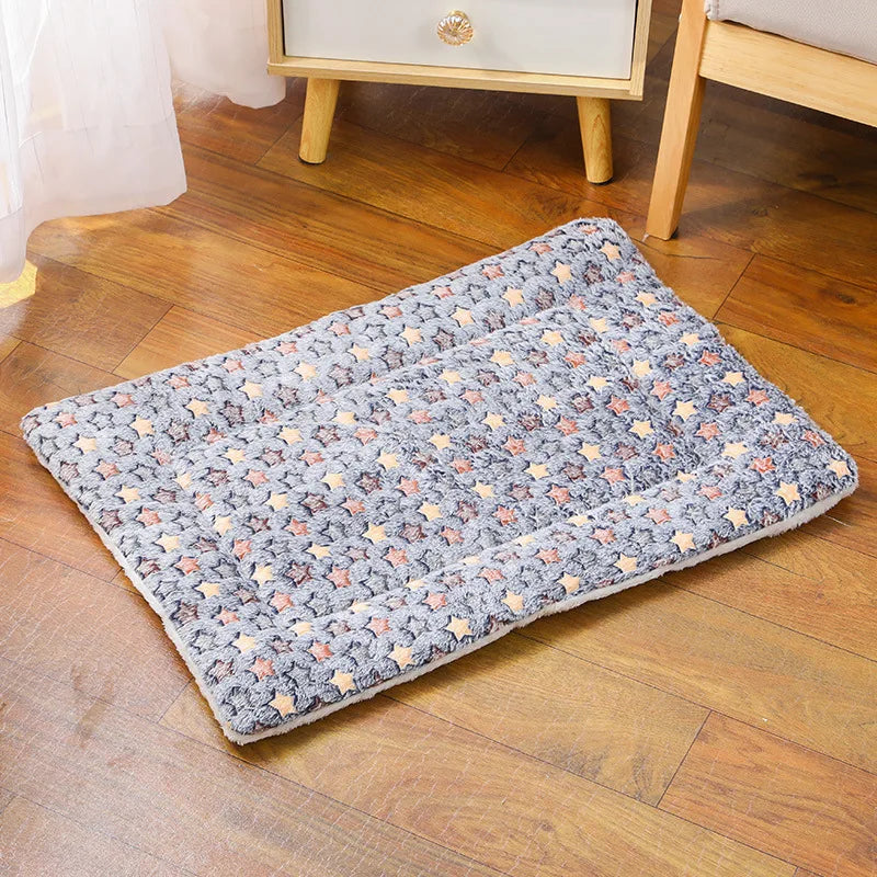 Thick Warm Sleeping Cushion Bed for Cats and Small Dogs - view 8